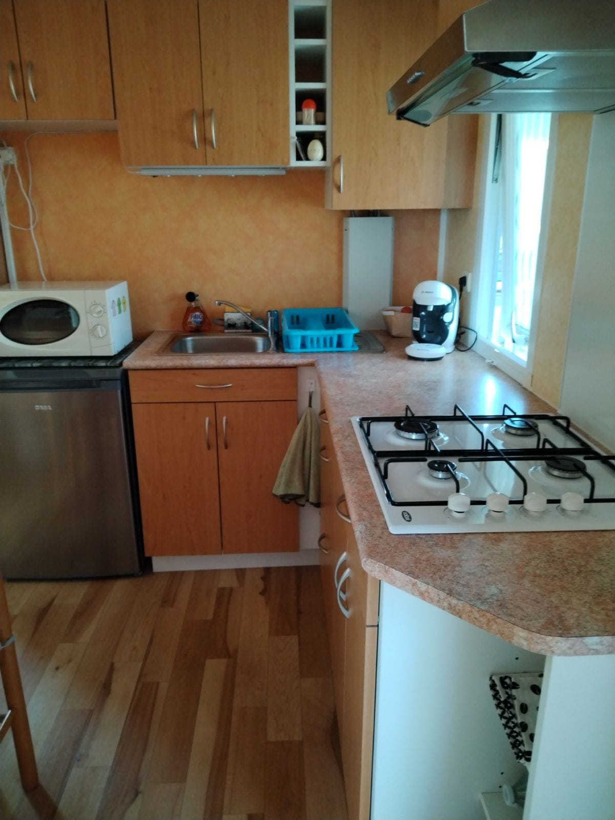 Cuisine du mobil-home rideau rev à vendre